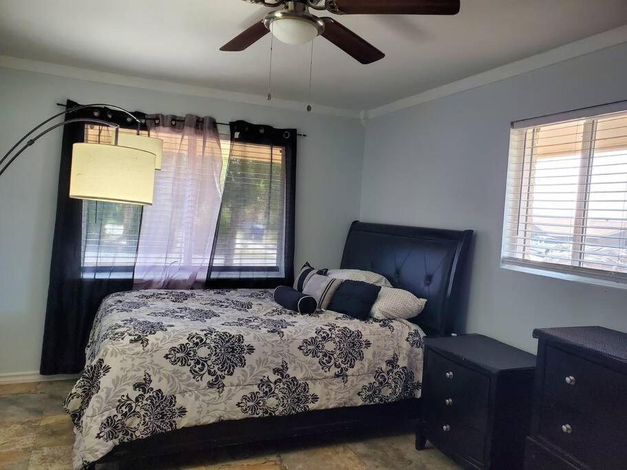 Spacious West El Paso 19 Min From Airport, Fort Bliss Military Base Εξωτερικό φωτογραφία