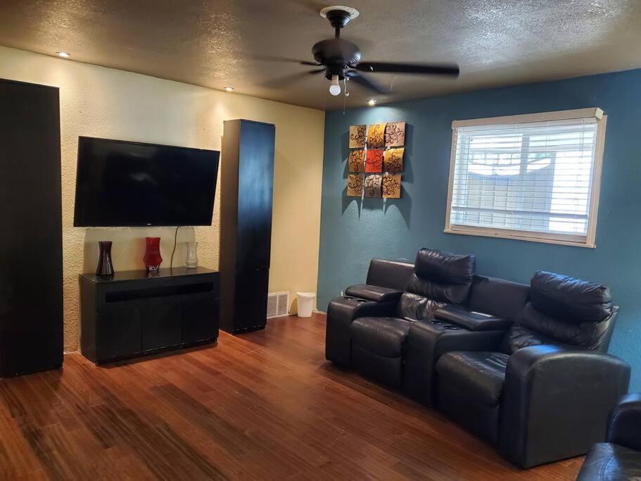 Spacious West El Paso 19 Min From Airport, Fort Bliss Military Base Εξωτερικό φωτογραφία