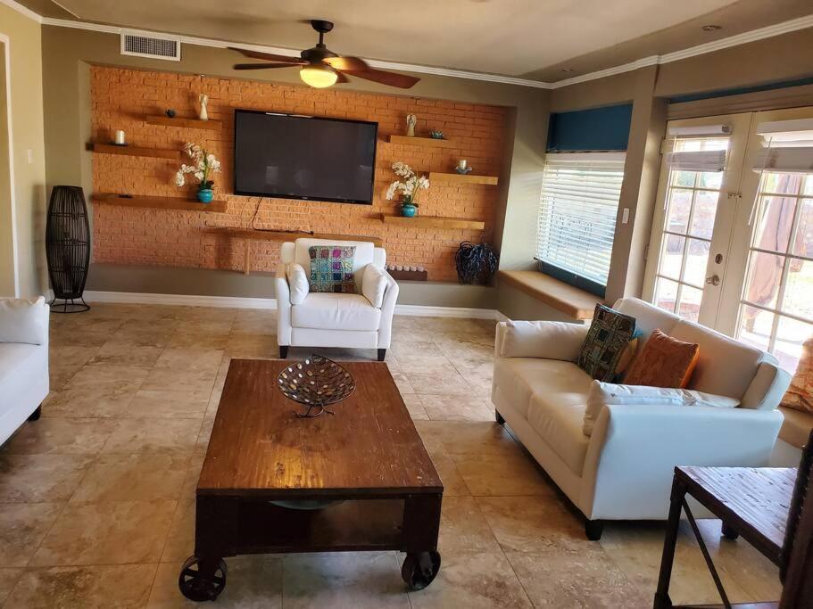 Spacious West El Paso 19 Min From Airport, Fort Bliss Military Base Εξωτερικό φωτογραφία