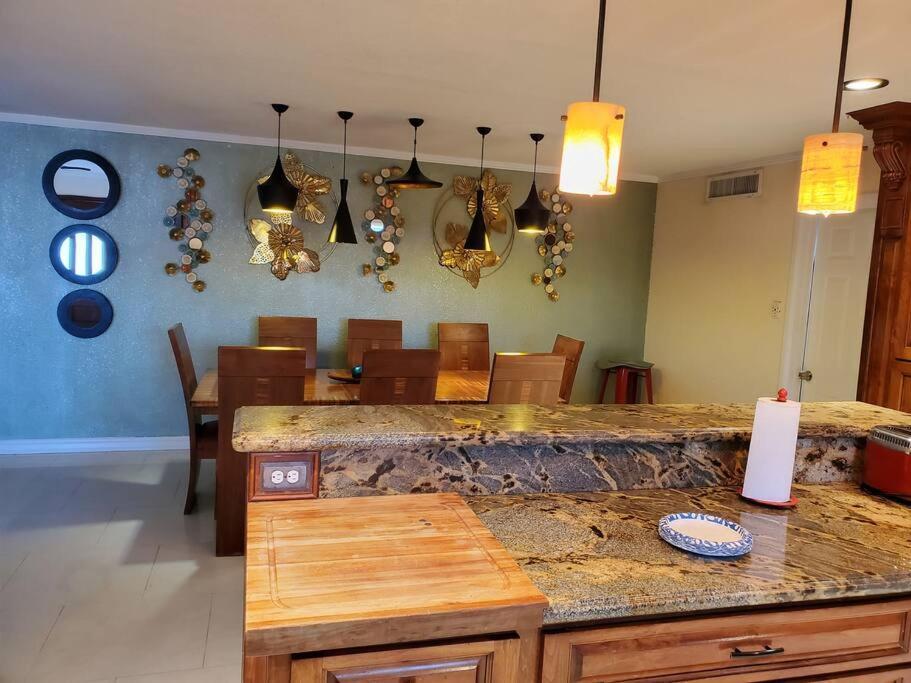 Spacious West El Paso 19 Min From Airport, Fort Bliss Military Base Εξωτερικό φωτογραφία